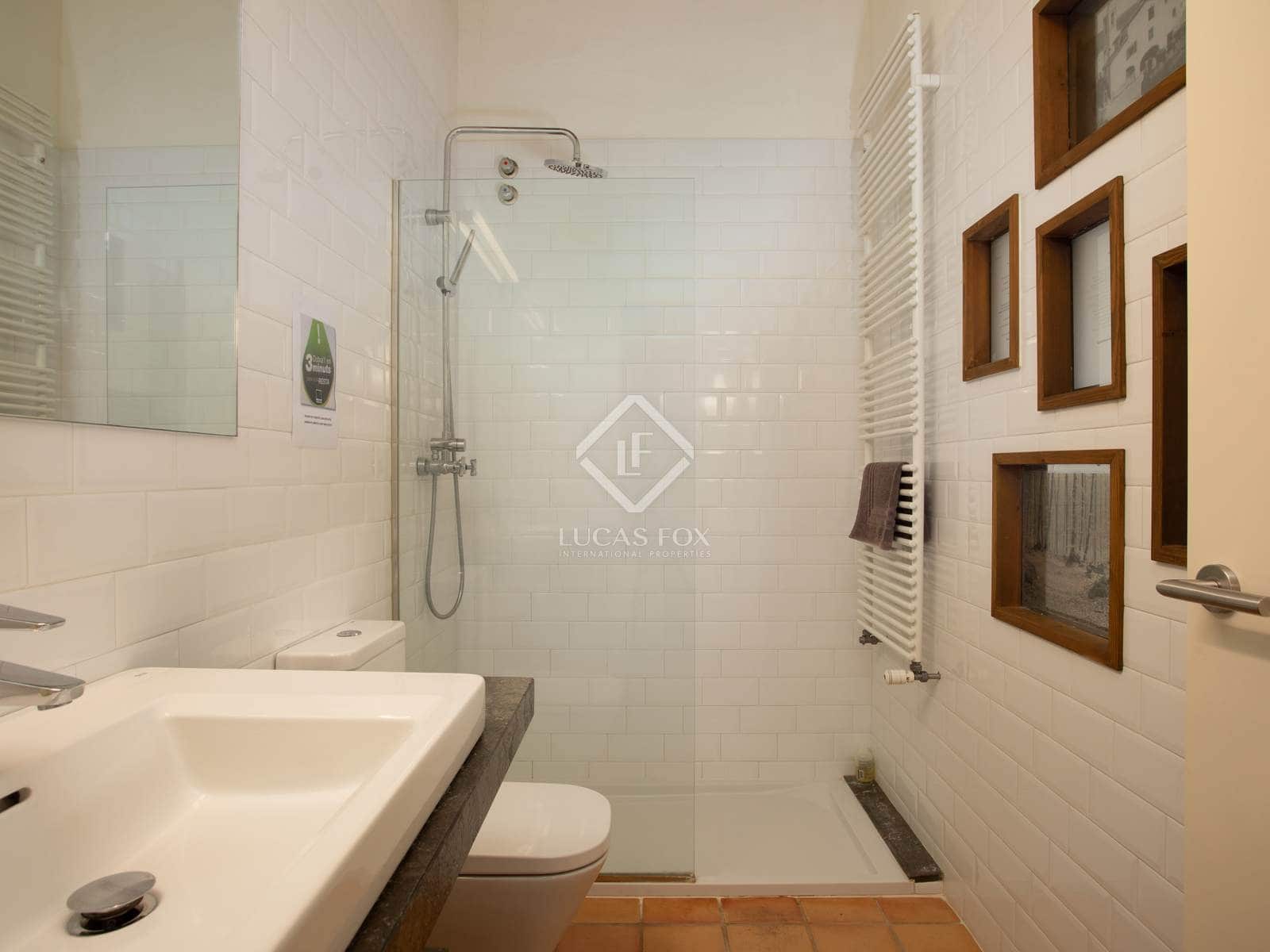 10 soveværelse Finca/Landehus til salg i Sant Feliu de Pallerols med swimmingpool garage - € 1.400.000 (Ref: 8635910)