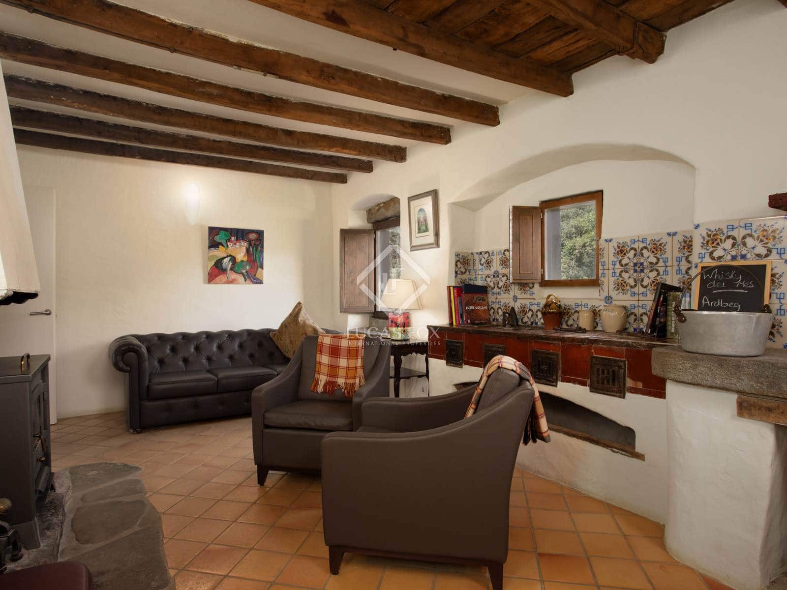 10 soveværelse Finca/Landehus til salg i Sant Feliu de Pallerols med swimmingpool garage - € 1.400.000 (Ref: 8635910)