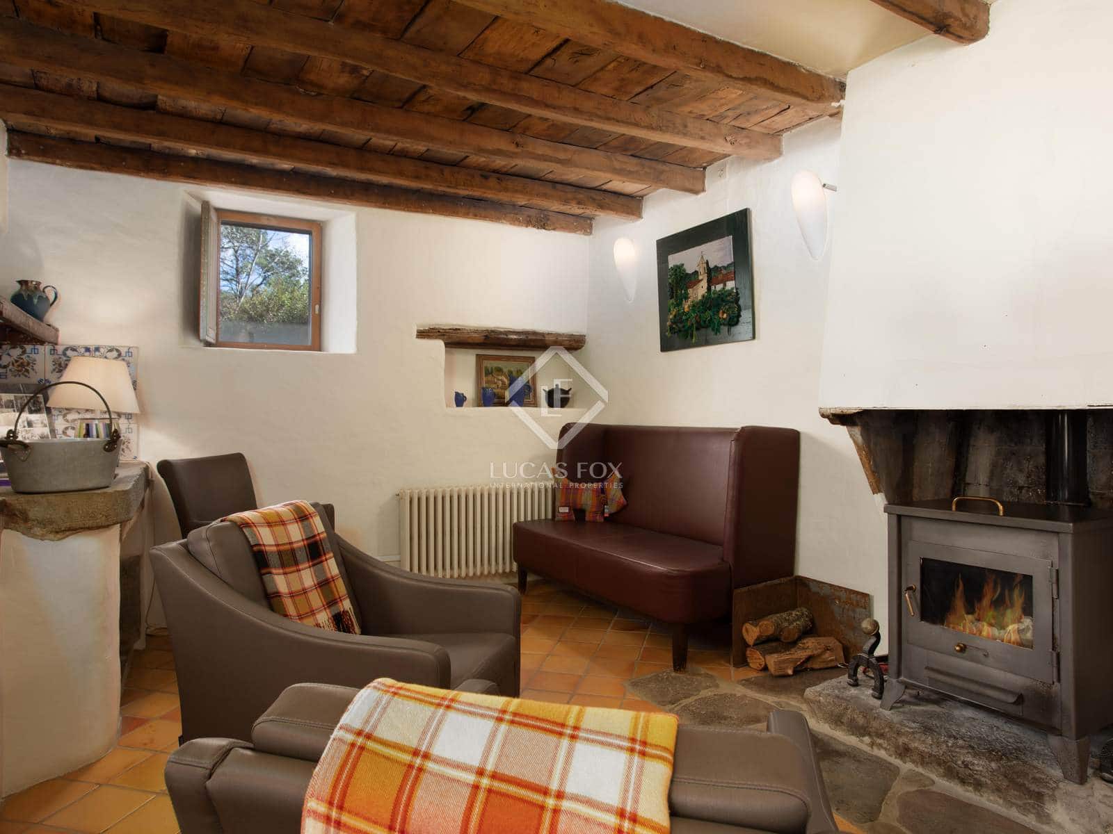 10 soveværelse Finca/Landehus til salg i Sant Feliu de Pallerols med swimmingpool garage - € 1.400.000 (Ref: 8635910)