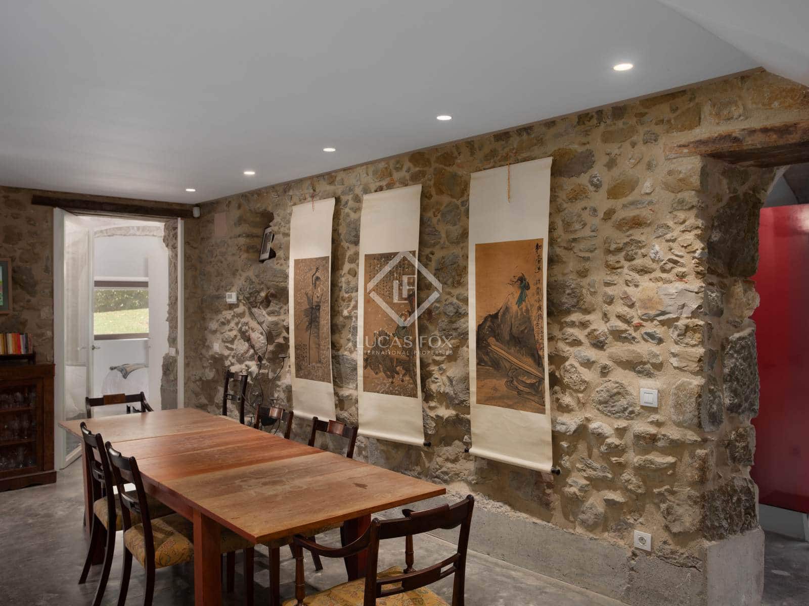 10 soveværelse Finca/Landehus til salg i Sant Feliu de Pallerols med swimmingpool garage - € 1.400.000 (Ref: 8635910)