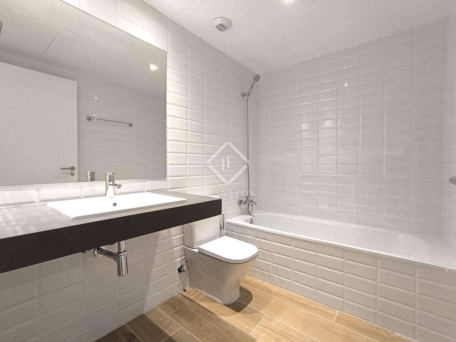3 quarto Apartamento para arrendar em Esplugues de Llobregat com piscina garagem - 3 480 € (Ref: 8637817)
