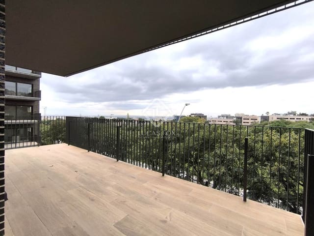 3 quarto Apartamento para arrendar em Esplugues de Llobregat com piscina garagem - 3 480 € (Ref: 8637817)