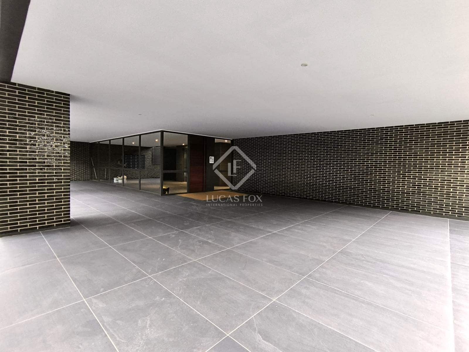 3 quarto Apartamento para arrendar em Esplugues de Llobregat com piscina garagem - 3 480 € (Ref: 8637817)