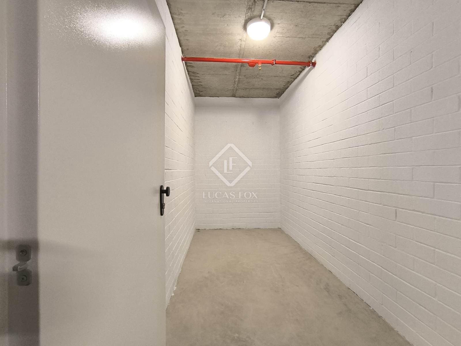 3 quarto Apartamento para arrendar em Esplugues de Llobregat com piscina garagem - 3 278 € (Ref: 8637818)