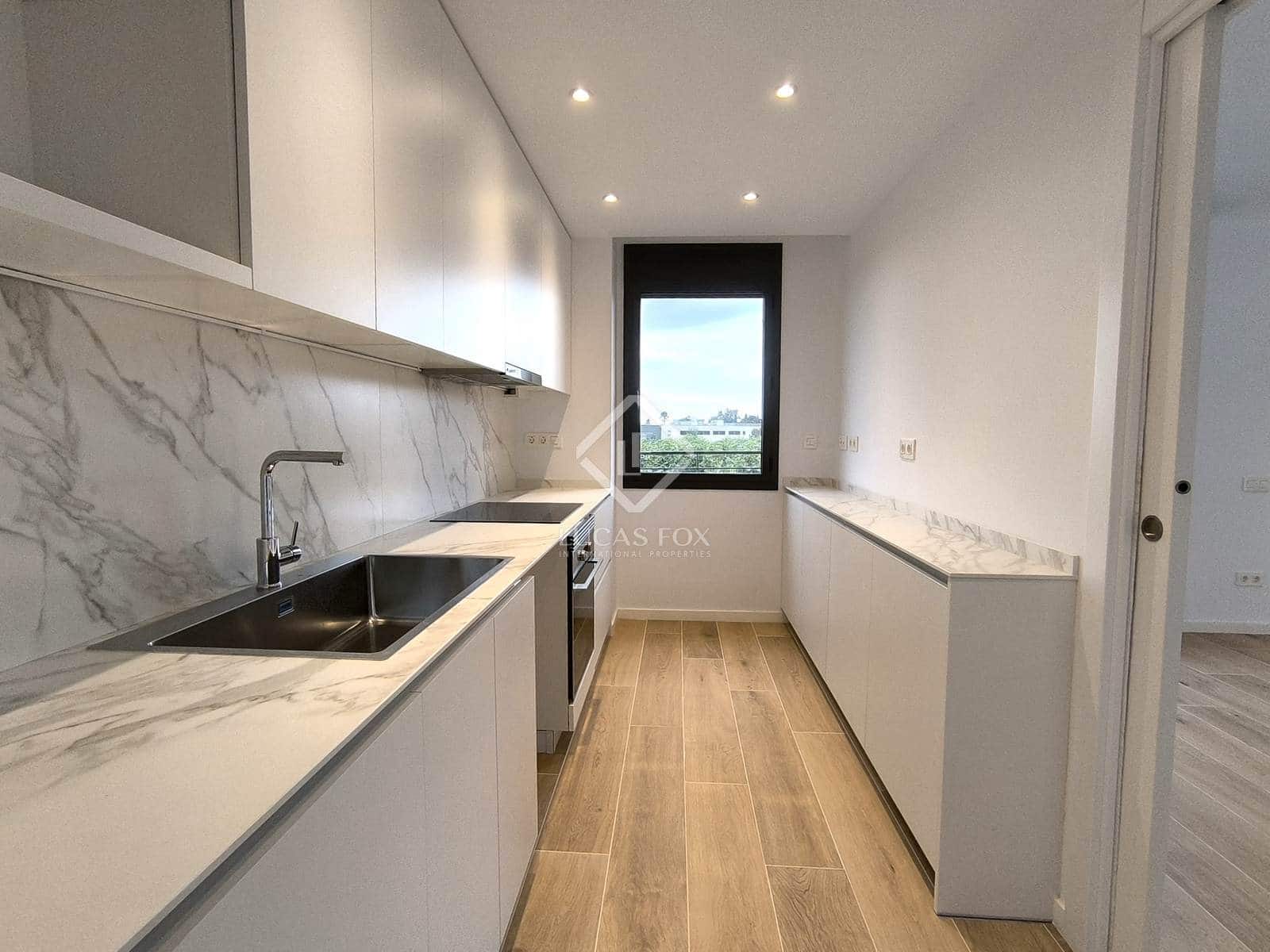 3 quarto Apartamento para arrendar em Esplugues de Llobregat com piscina garagem - 3 278 € (Ref: 8637818)