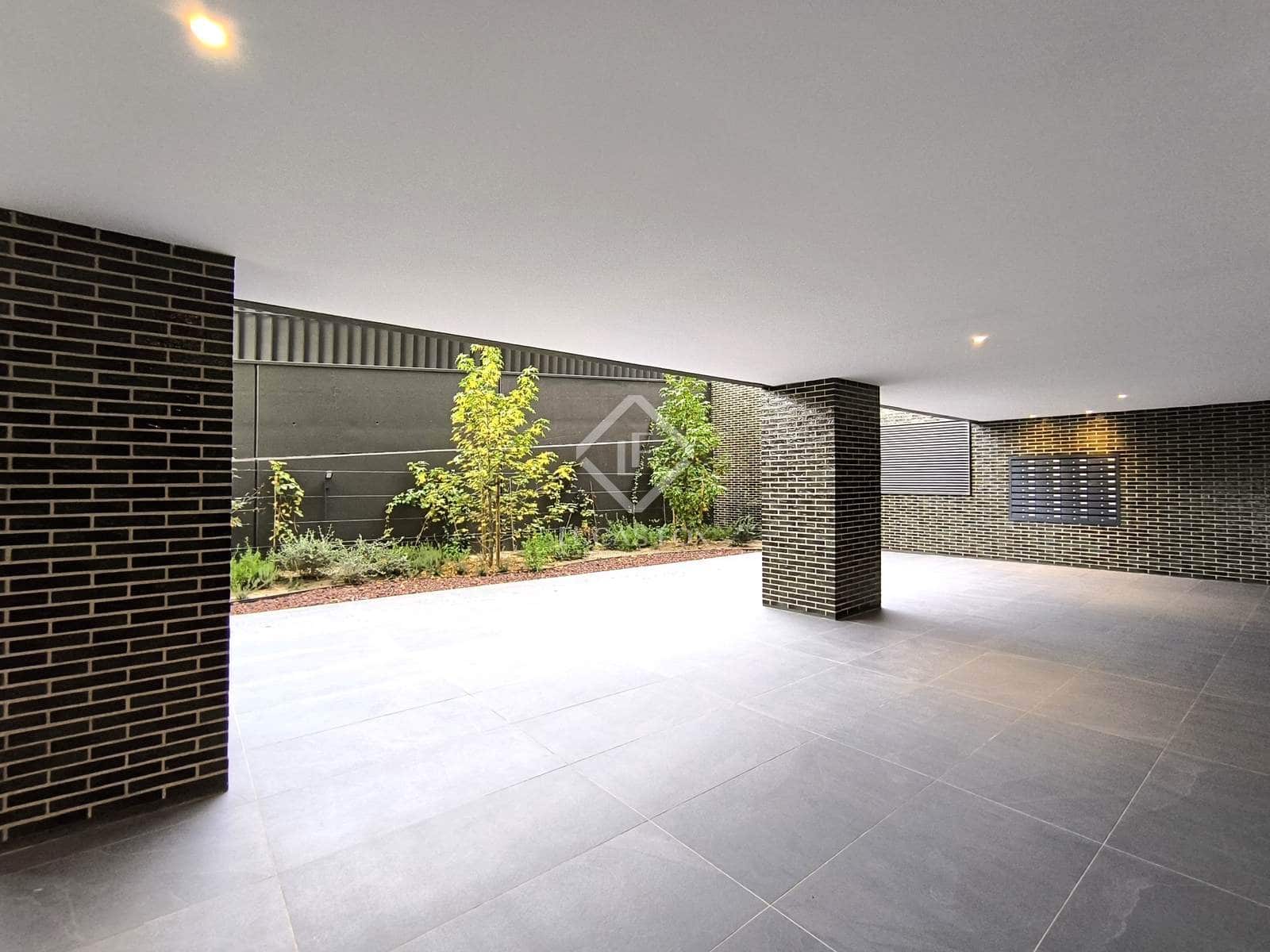 3 quarto Apartamento para arrendar em Esplugues de Llobregat com piscina garagem - 3 278 € (Ref: 8637818)
