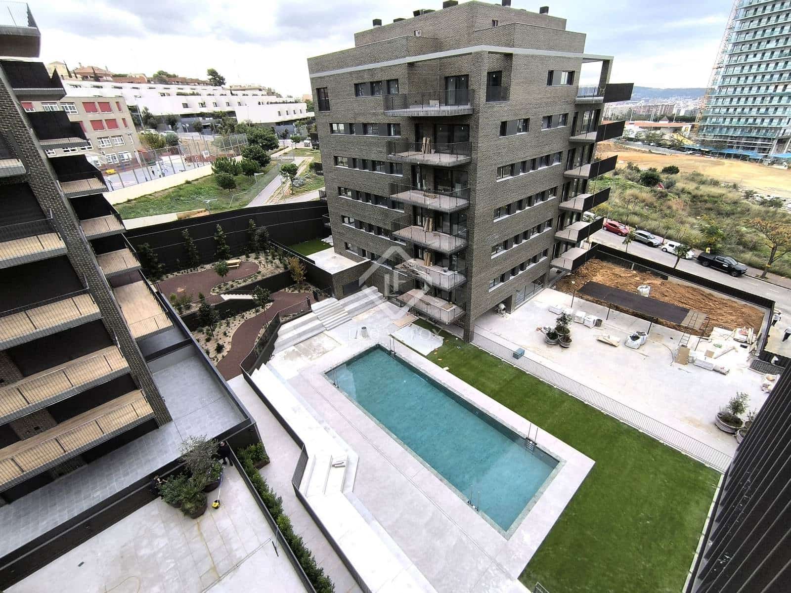 3 quarto Apartamento para arrendar em Esplugues de Llobregat com piscina garagem - 3 278 € (Ref: 8637818)