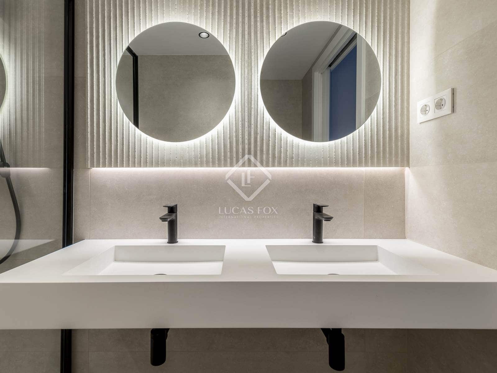 4 slaapkamer Appartement te koop in Barcelona stad - € 890.000 (Ref: 8639974)