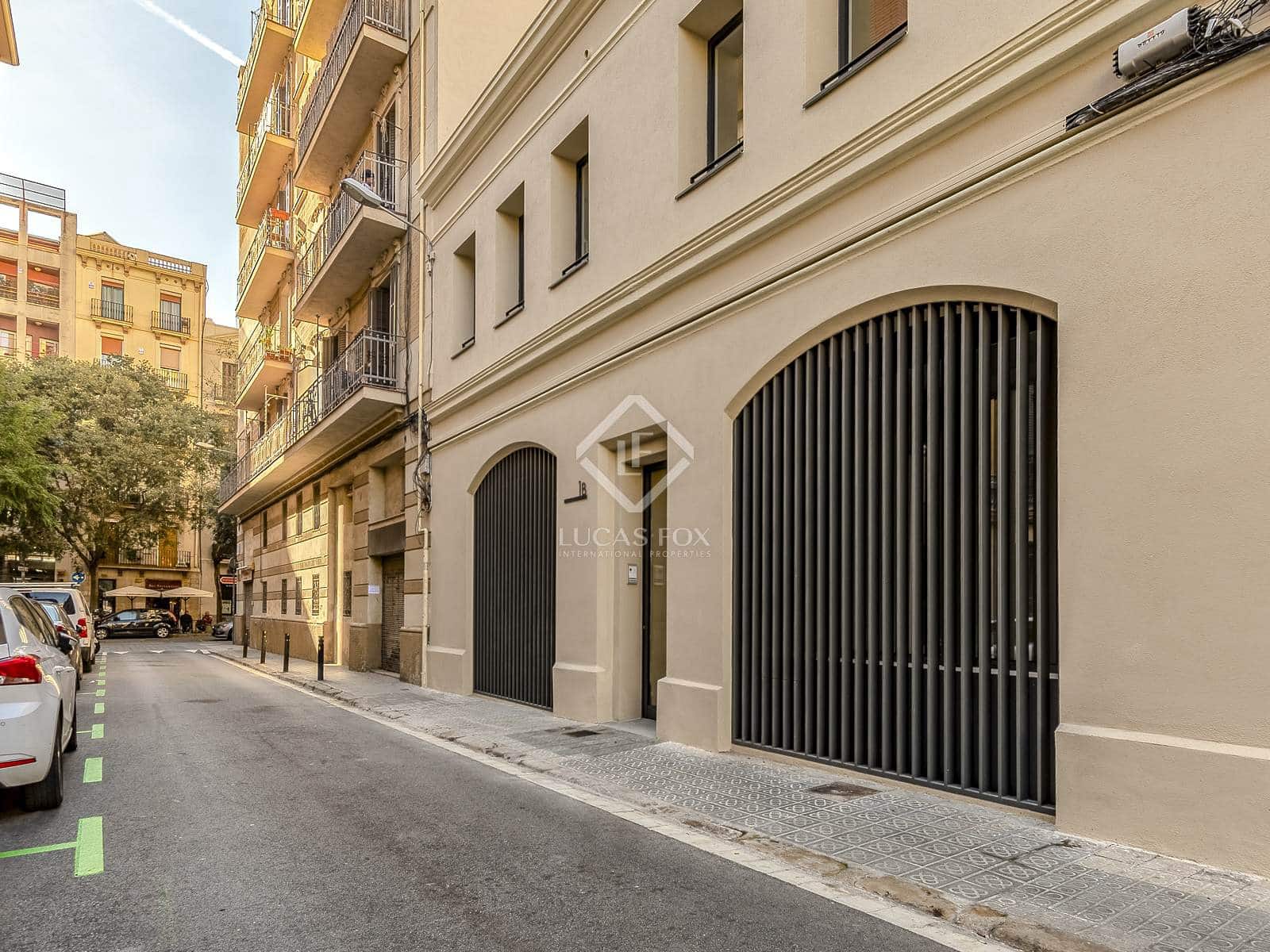 4 slaapkamer Appartement te koop in Barcelona stad - € 890.000 (Ref: 8639974)