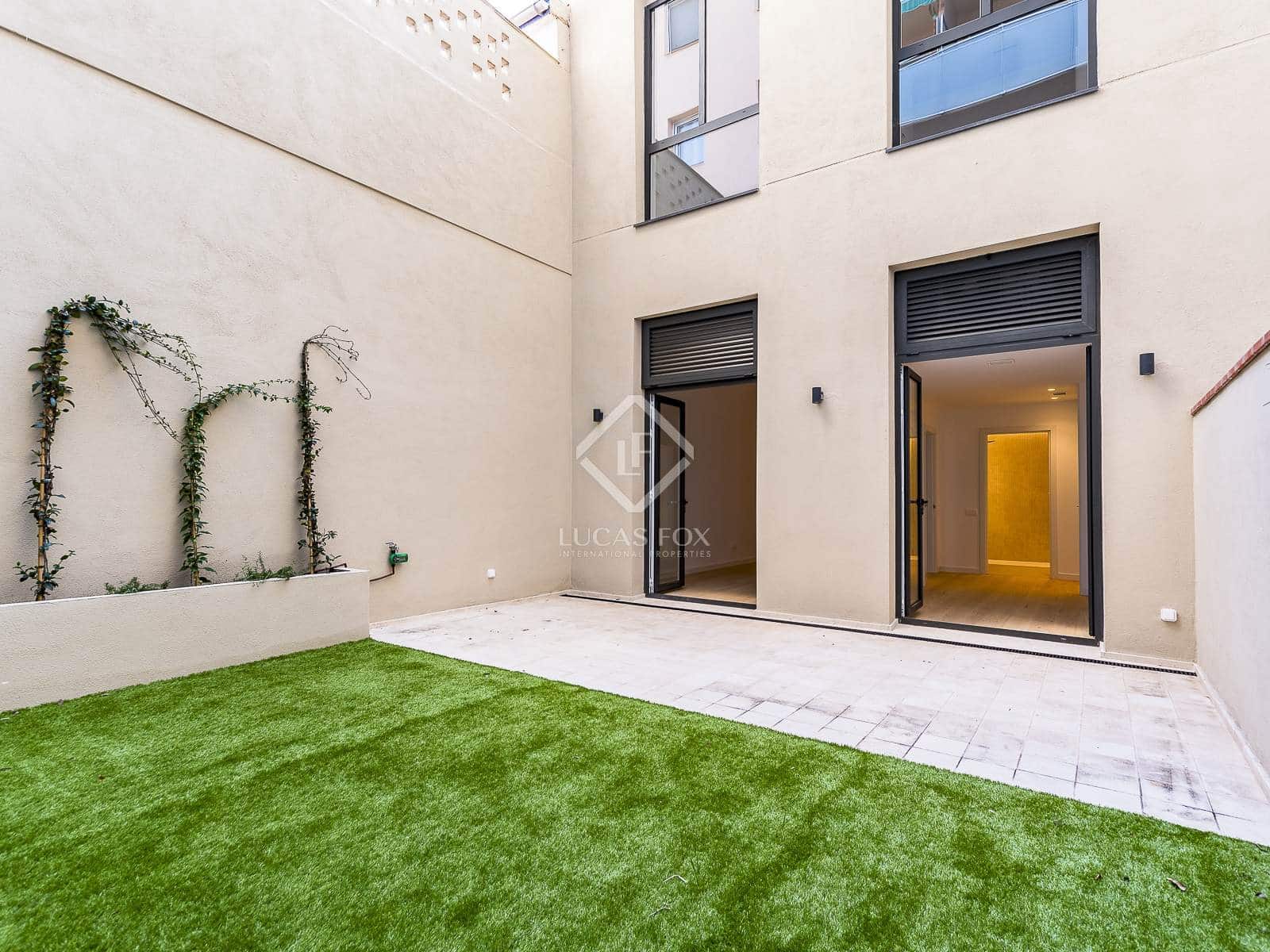 4 slaapkamer Appartement te koop in Barcelona stad - € 890.000 (Ref: 8639974)