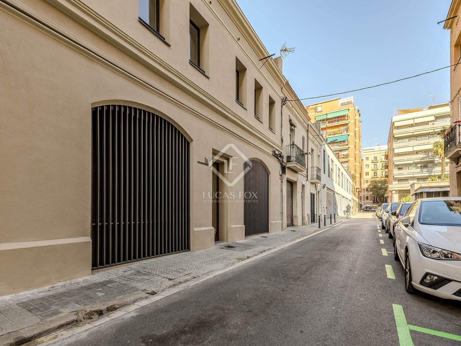 4 slaapkamer Appartement te koop in Barcelona stad - € 890.000 (Ref: 8639974)