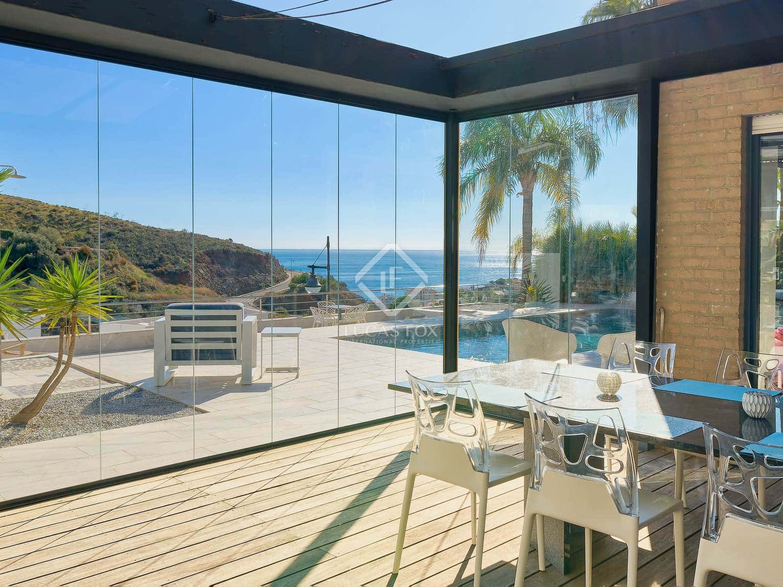 5 chambre Villa/Maison à vendre à Torrox avec piscine garage - 995 000 € (Ref: 8640429)