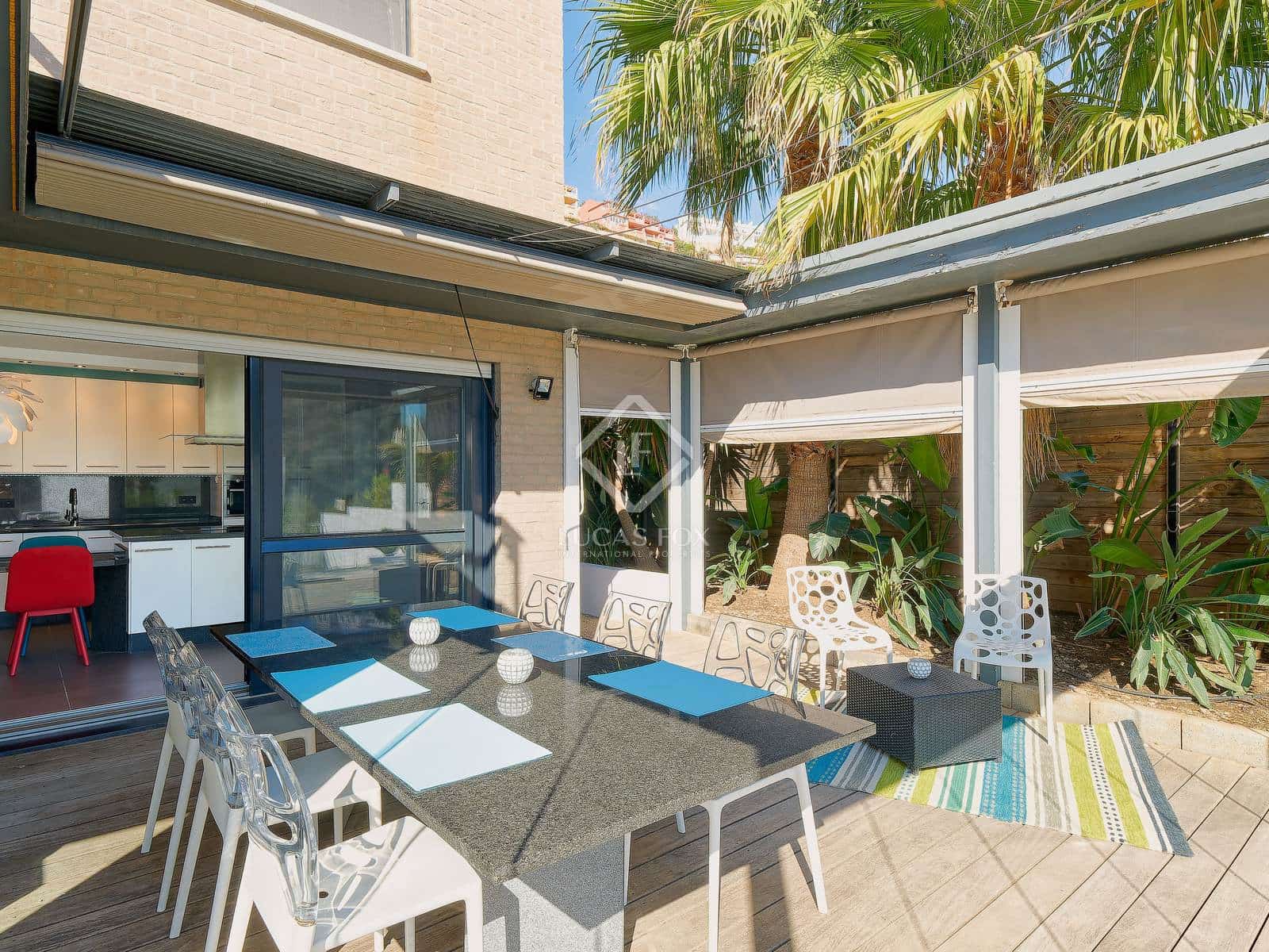 5 chambre Villa/Maison à vendre à Torrox avec piscine garage - 995 000 € (Ref: 8640429)