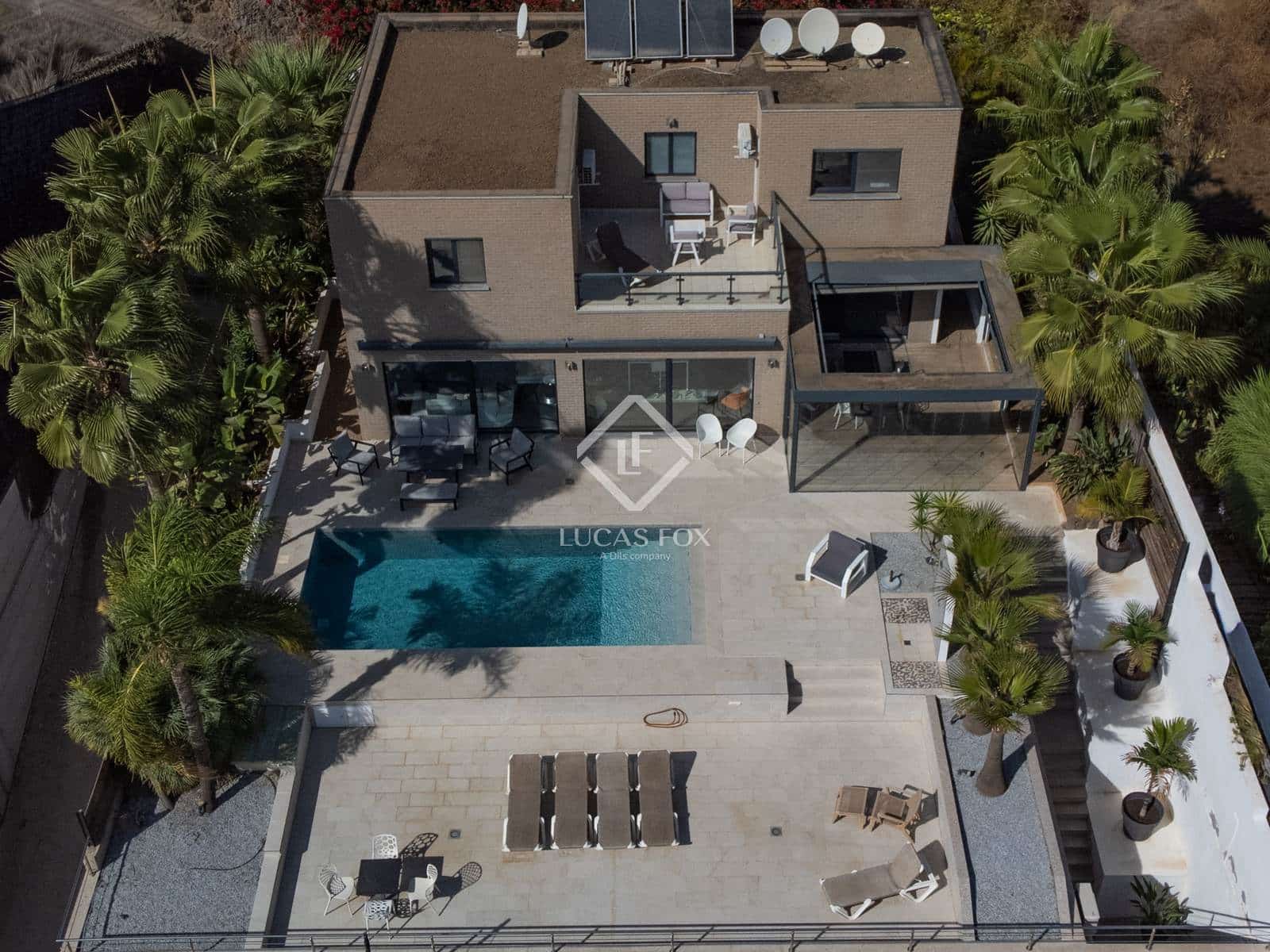 5 chambre Villa/Maison à vendre à Torrox avec piscine garage - 995 000 € (Ref: 8640429)