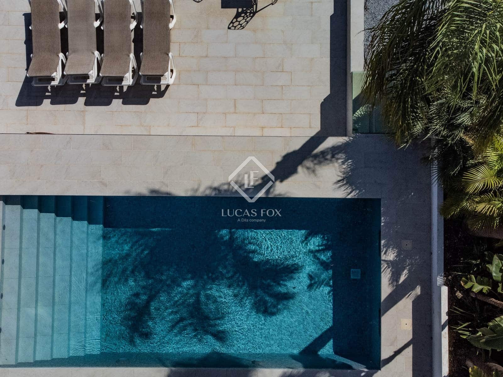 5 chambre Villa/Maison à vendre à Torrox avec piscine garage - 995 000 € (Ref: 8640429)