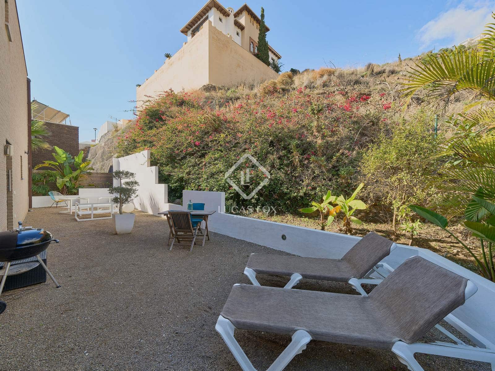 5 chambre Villa/Maison à vendre à Torrox avec piscine garage - 995 000 € (Ref: 8640429)