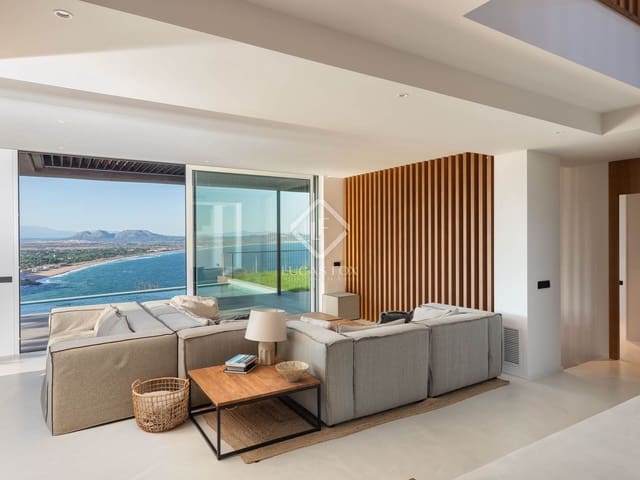 4 bedroom Villa for sale in Begur with pool - € 3,250,000 (Ref: 8644061)