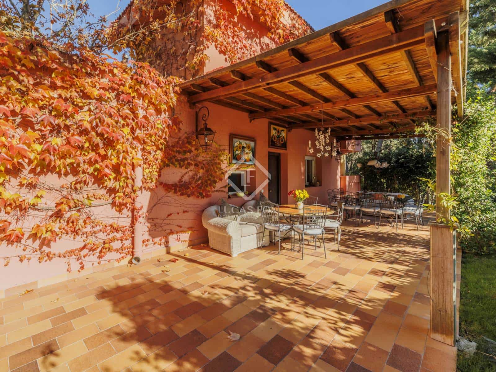 7 soveværelse Villa til salg i Boadilla del Monte med swimmingpool garage - € 1.950.000 (Ref: 8644470)