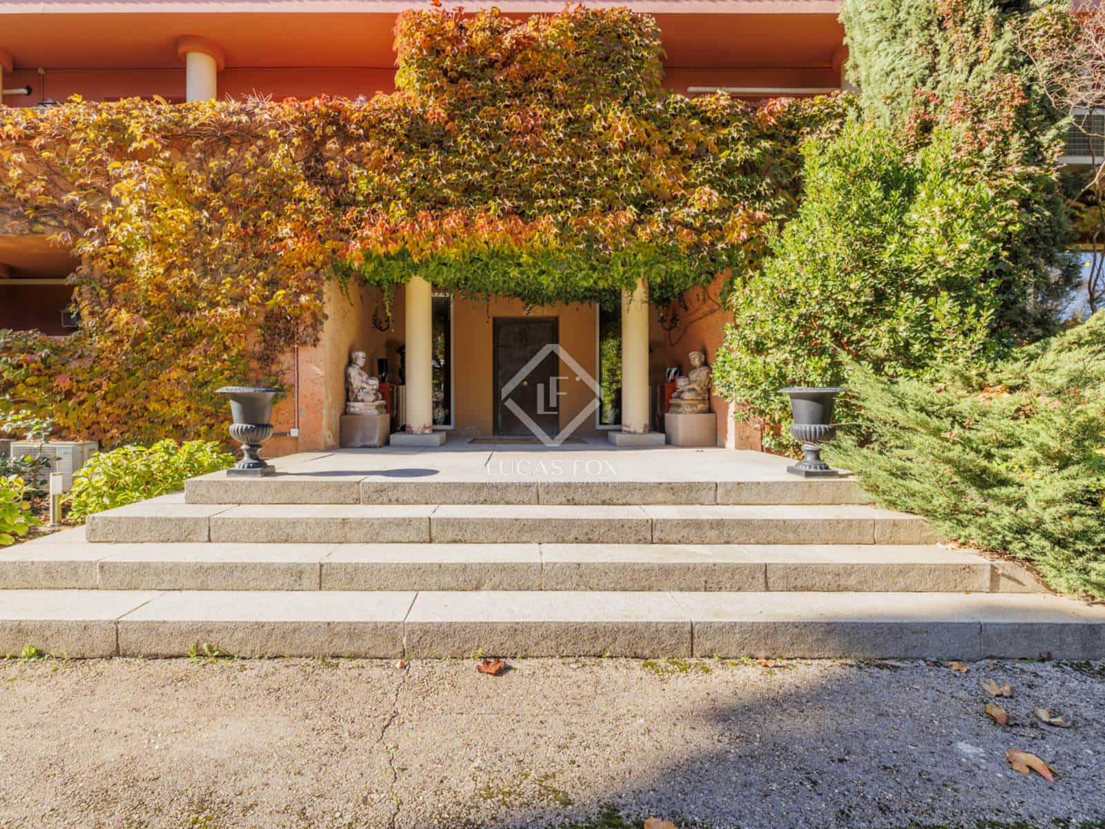 7 soveværelse Villa til salg i Boadilla del Monte med swimmingpool garage - € 1.950.000 (Ref: 8644470)