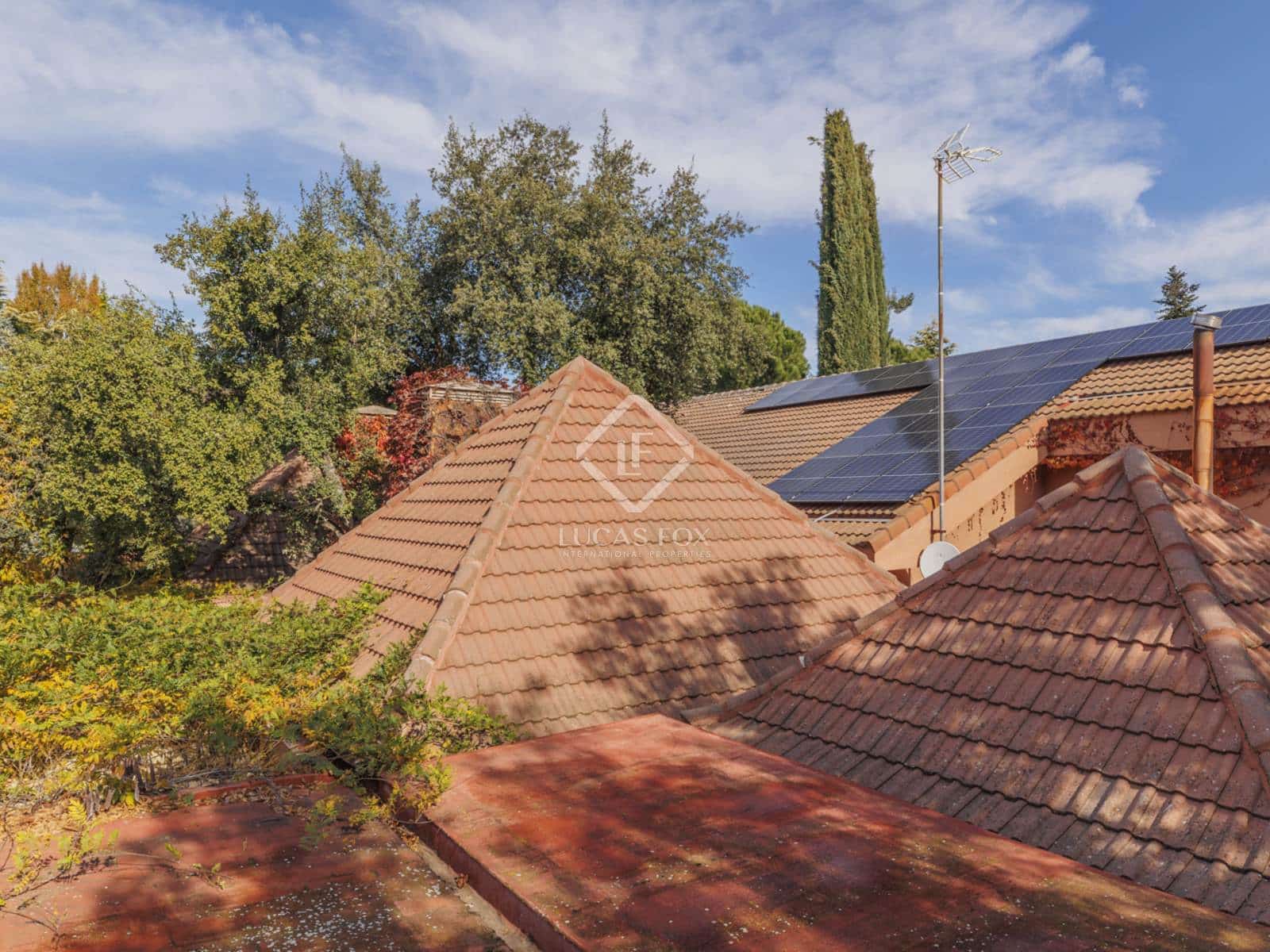 7 soveværelse Villa til salg i Boadilla del Monte med swimmingpool garage - € 1.950.000 (Ref: 8644470)