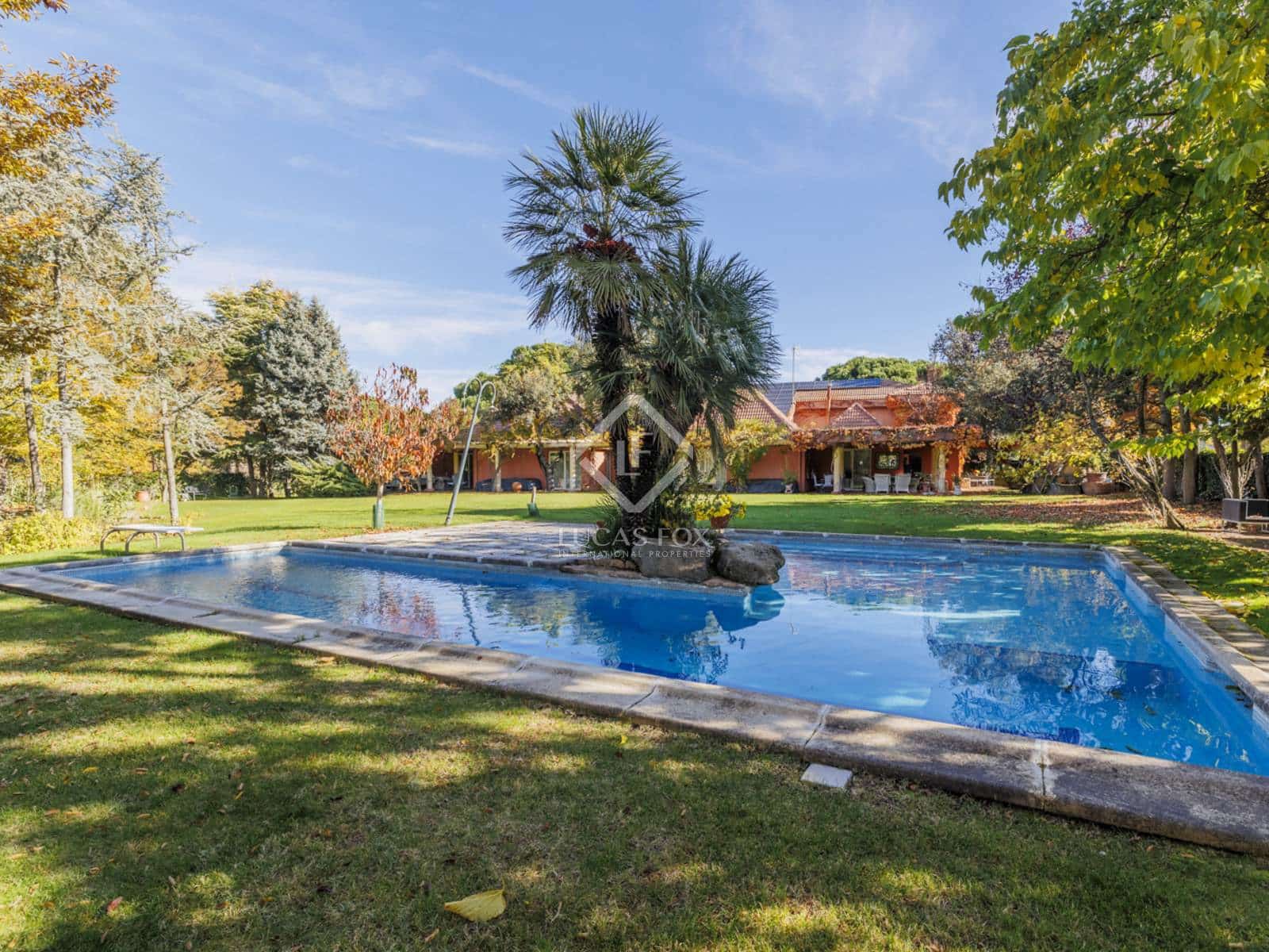 7 soveværelse Villa til salg i Boadilla del Monte med swimmingpool garage - € 1.950.000 (Ref: 8644470)