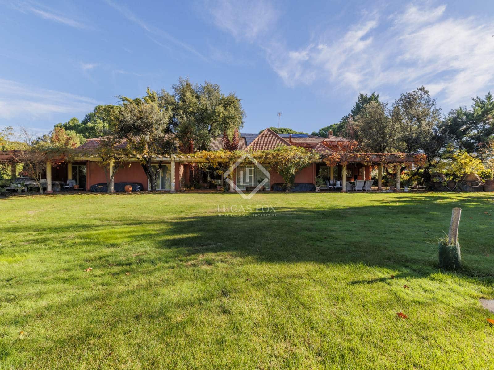 7 soveværelse Villa til salg i Boadilla del Monte med swimmingpool garage - € 1.950.000 (Ref: 8644470)