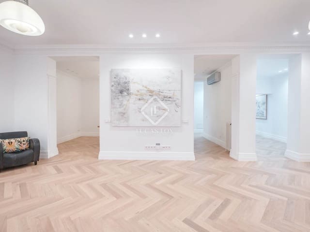 3 sovrum Lägenhet till salu i Madrid stad - 1 990 000 € (Ref: 8644476)