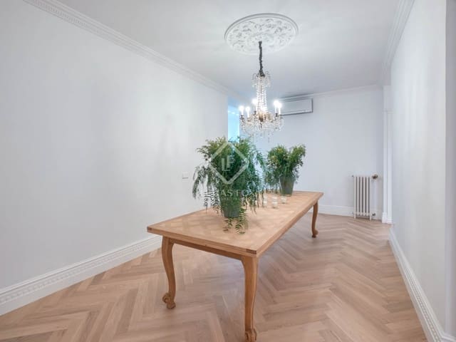 3 sovrum Lägenhet till salu i Madrid stad - 1 990 000 € (Ref: 8644476)