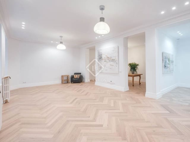 3 sovrum Lägenhet till salu i Madrid stad - 1 990 000 € (Ref: 8644476)