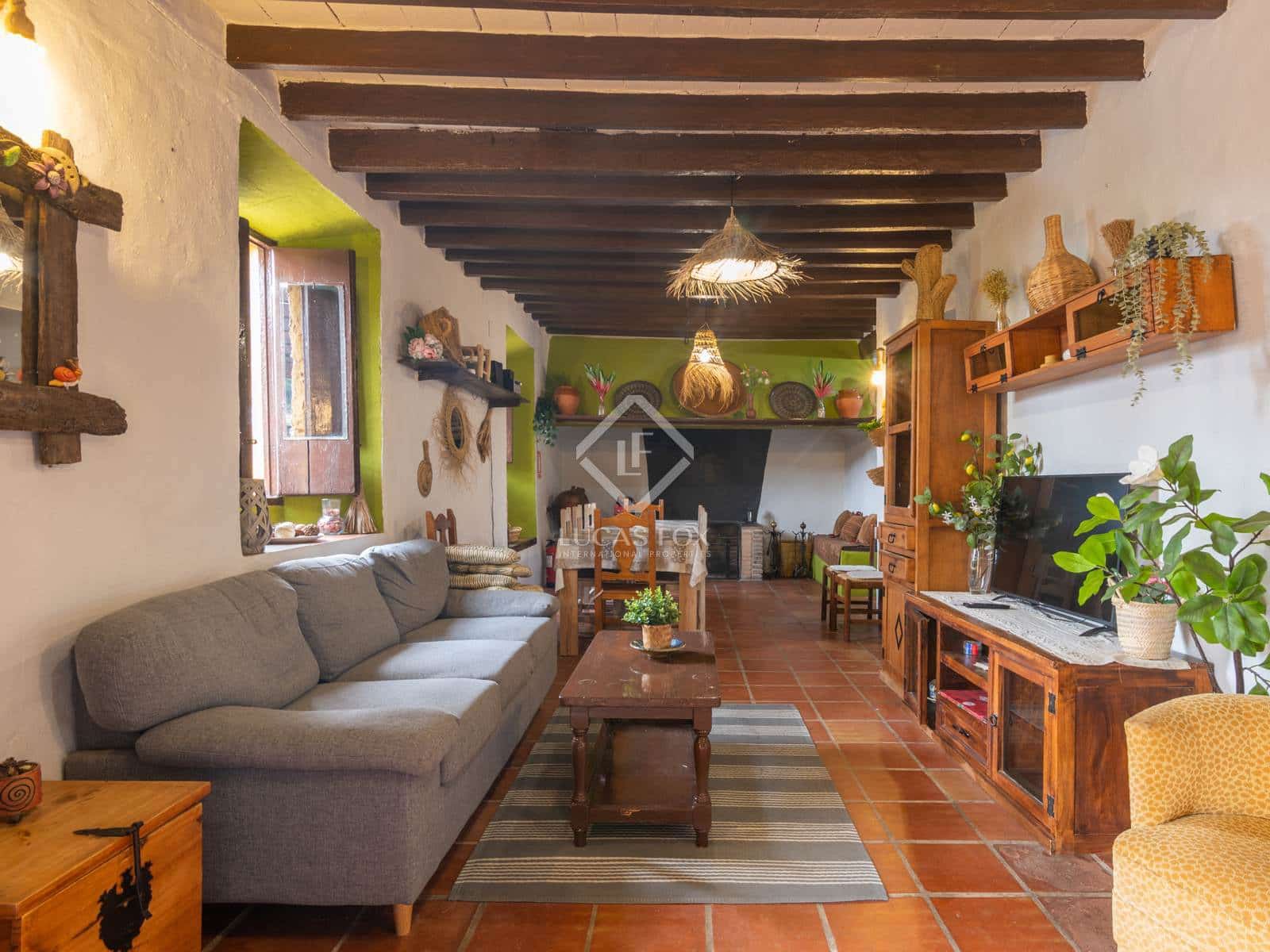 11 soveværelse Finca/Landehus til salg i Malaga by med swimmingpool garage - € 1.250.000 (Ref: 8644477)