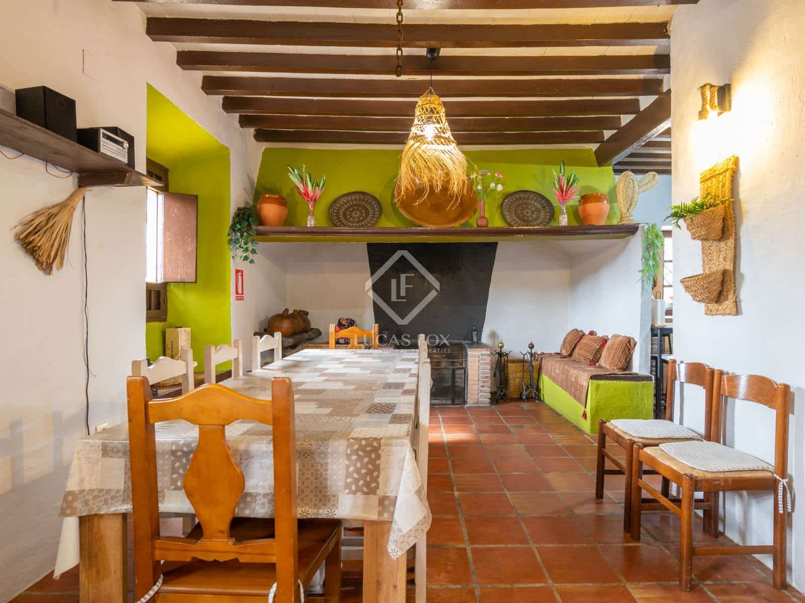 11 soveværelse Finca/Landehus til salg i Malaga by med swimmingpool garage - € 1.250.000 (Ref: 8644477)