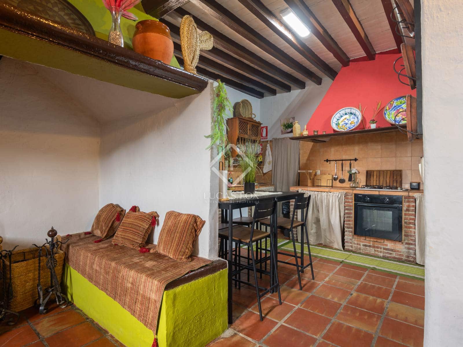 11 soveværelse Finca/Landehus til salg i Malaga by med swimmingpool garage - € 1.250.000 (Ref: 8644477)