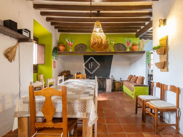 11 sypialnia Finka/Dom wiejski na sprzedaż w Miasto Málaga z basenem garażem - 1 250 000 € (Ref: 8644477)