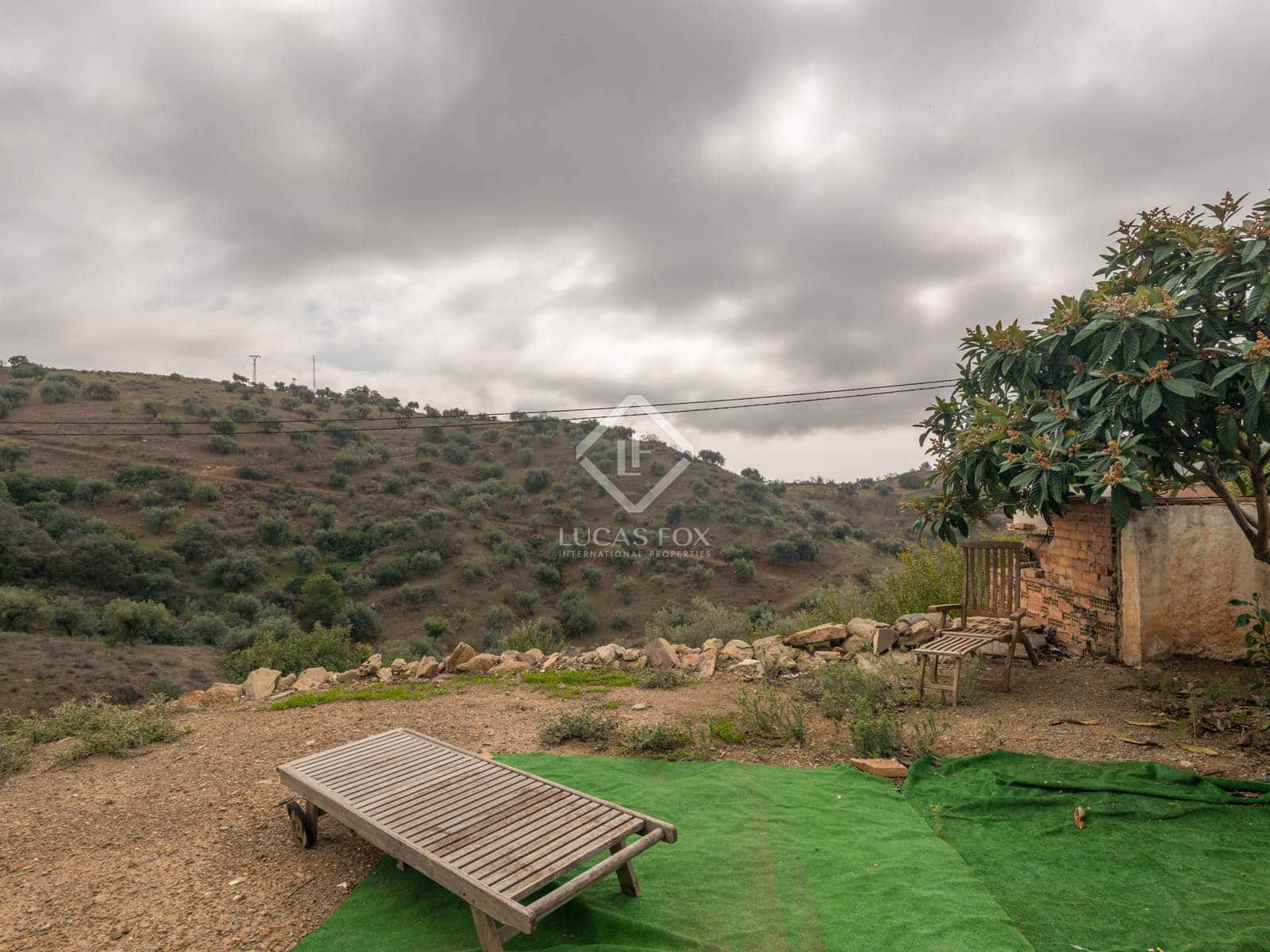 11 soveværelse Finca/Landehus til salg i Malaga by med swimmingpool garage - € 1.250.000 (Ref: 8644477)