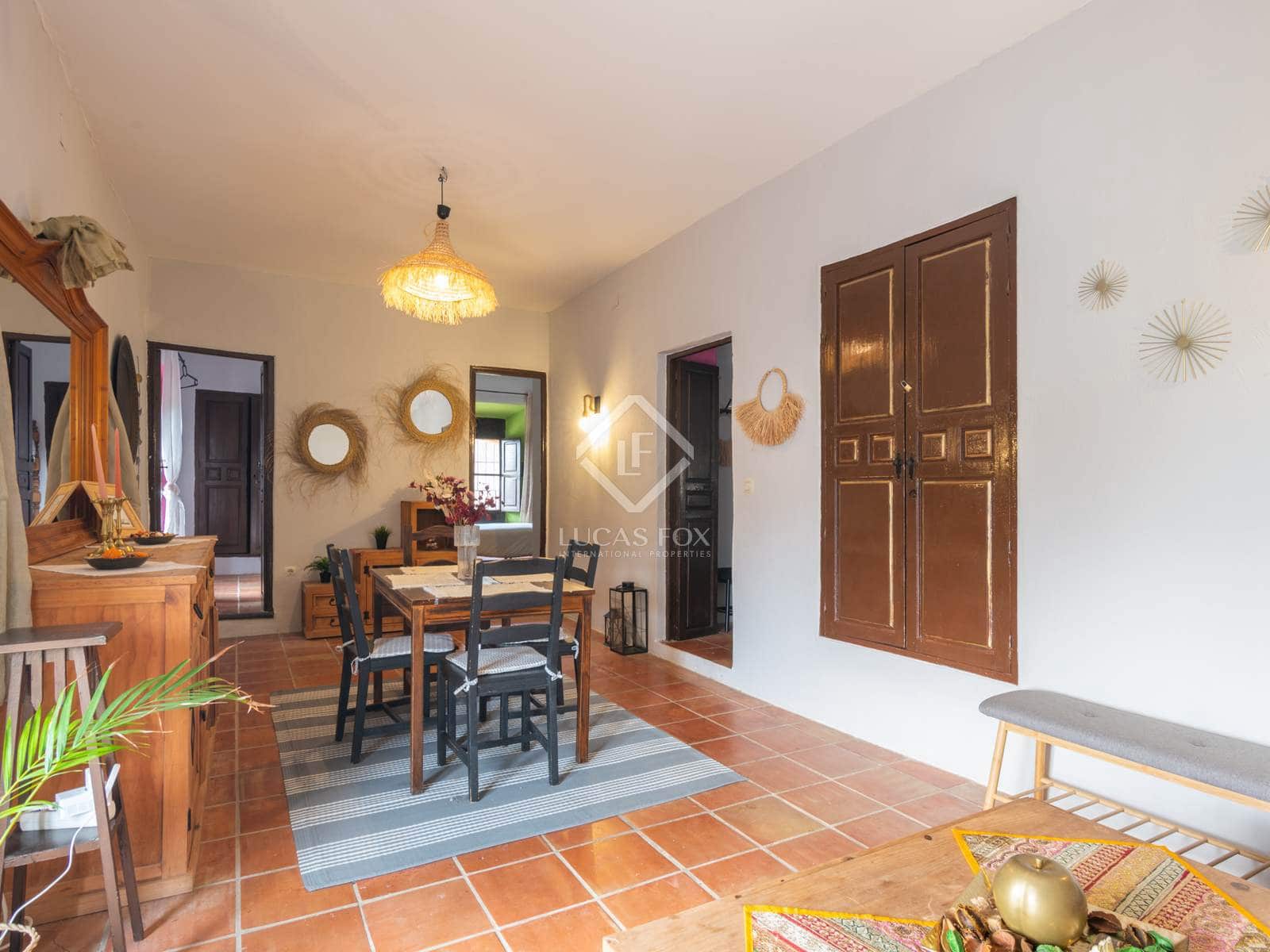 11 soveværelse Finca/Landehus til salg i Malaga by med swimmingpool garage - € 1.250.000 (Ref: 8644477)