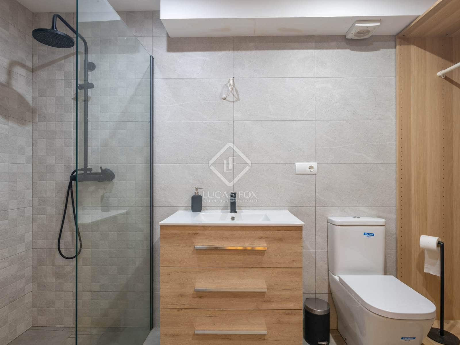 11 soveværelse Finca/Landehus til salg i Malaga by med swimmingpool garage - € 1.250.000 (Ref: 8644477)