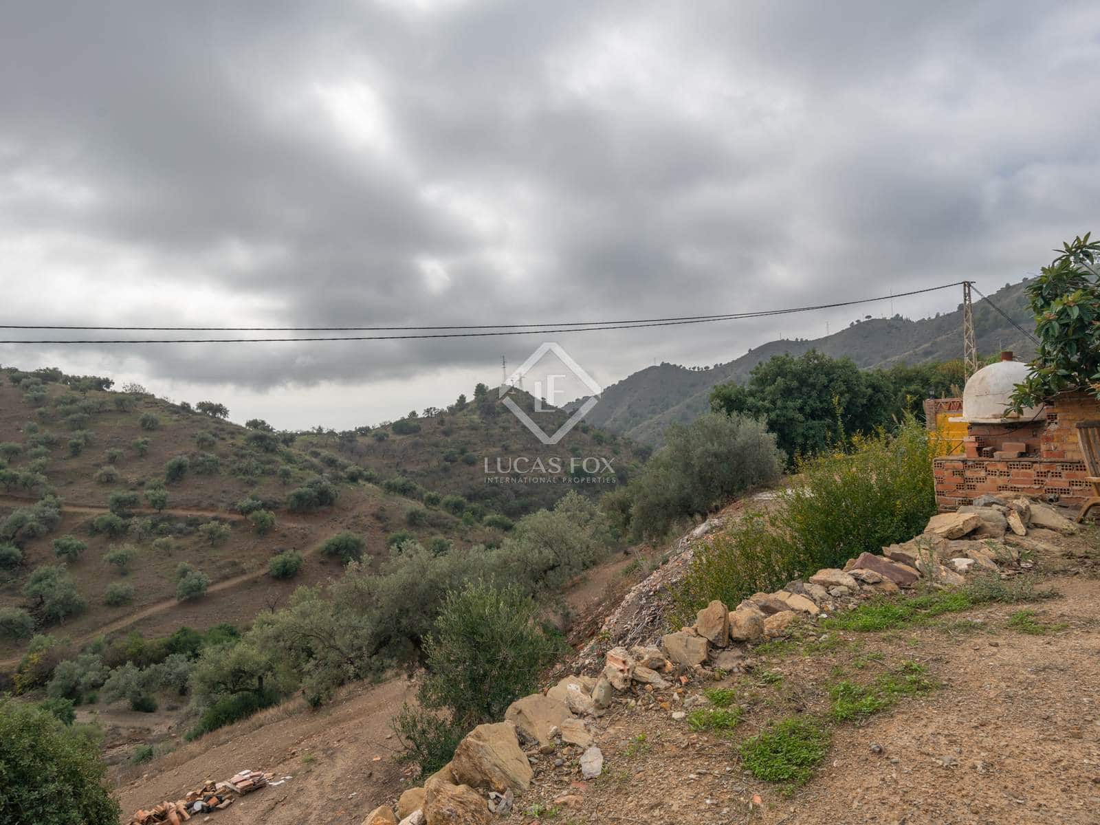 11 soveværelse Finca/Landehus til salg i Malaga by med swimmingpool garage - € 1.250.000 (Ref: 8644477)