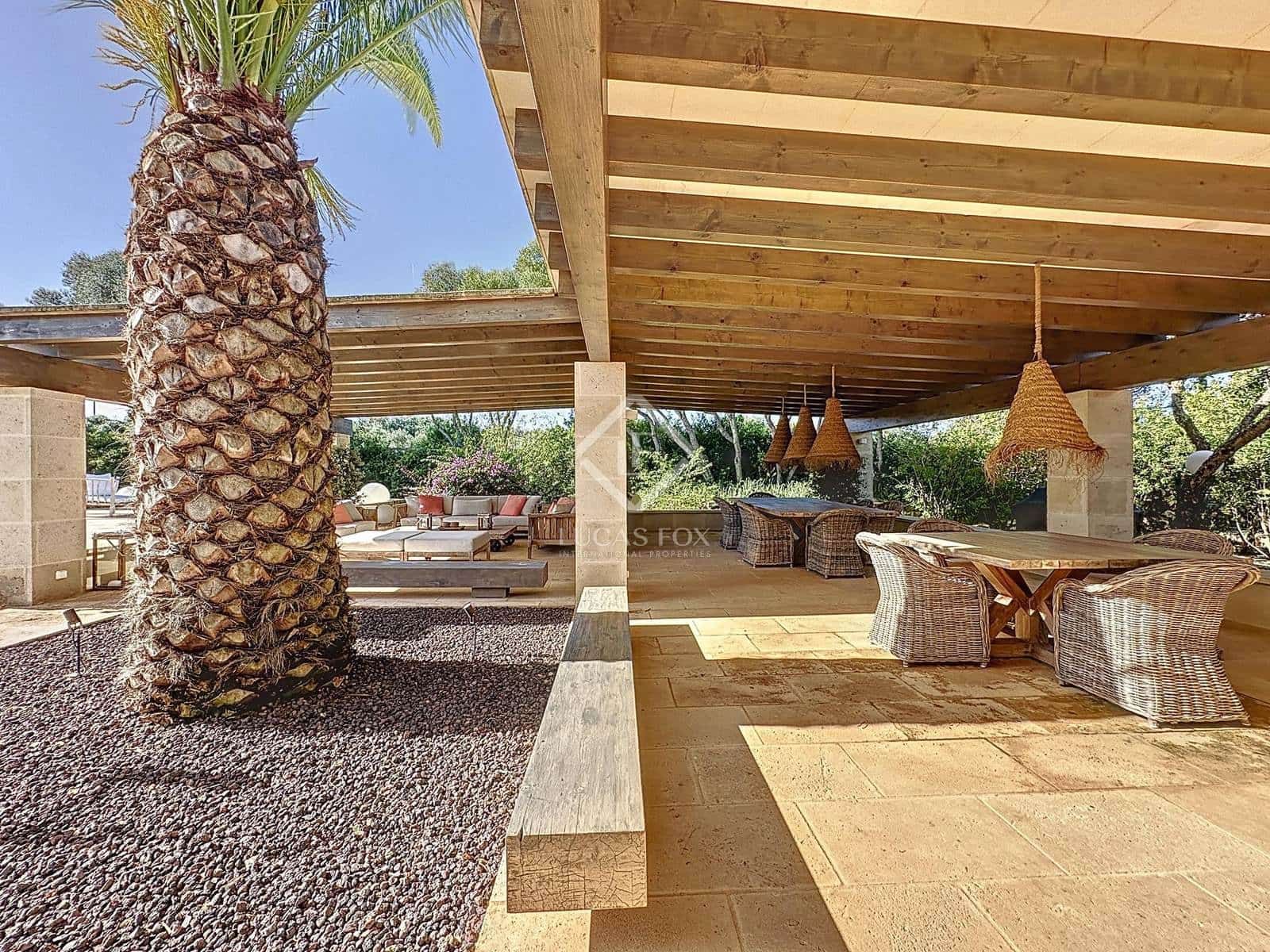 4 soveværelse Finca/Landehus til salg i San Luis / Sant Lluis med swimmingpool garage - € 3.300.000 (Ref: 8646068)