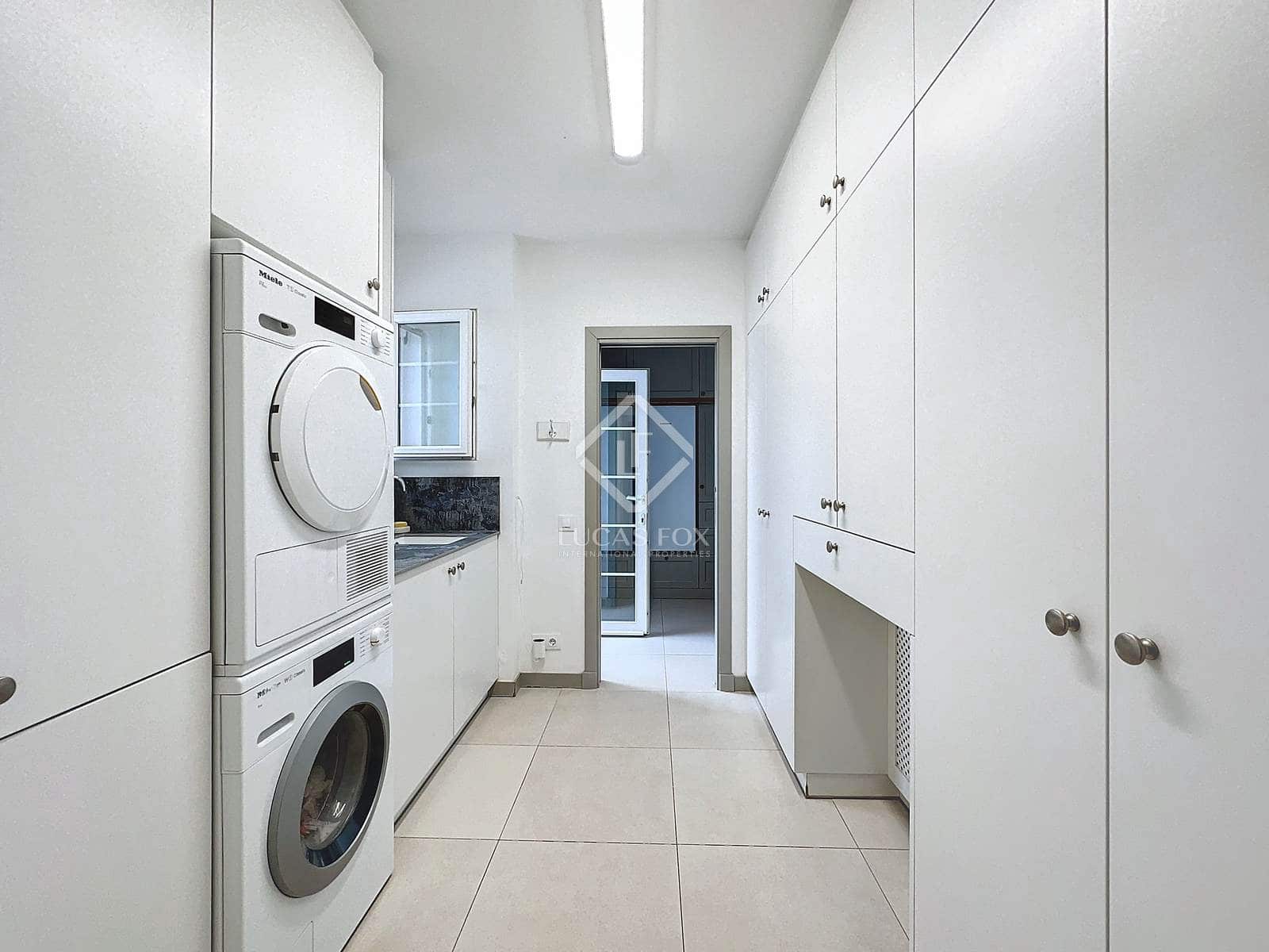 4 soveværelse Finca/Landehus til salg i San Luis / Sant Lluis med swimmingpool garage - € 3.300.000 (Ref: 8646068)