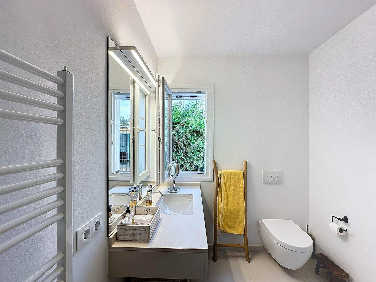 4 soveværelse Finca/Landehus til salg i San Luis / Sant Lluis med swimmingpool garage - € 3.300.000 (Ref: 8646068)