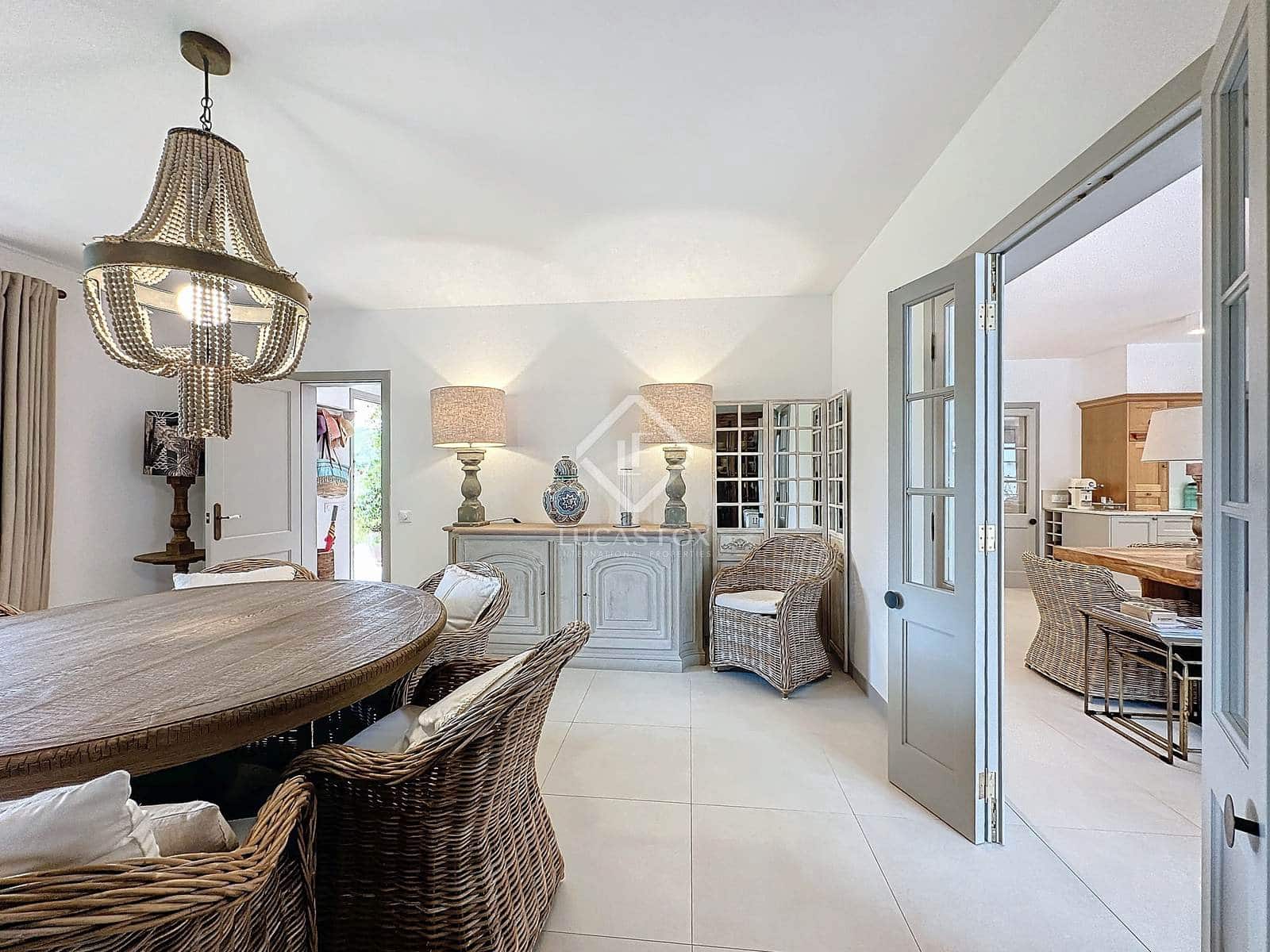 4 soveværelse Finca/Landehus til salg i San Luis / Sant Lluis med swimmingpool garage - € 3.300.000 (Ref: 8646068)