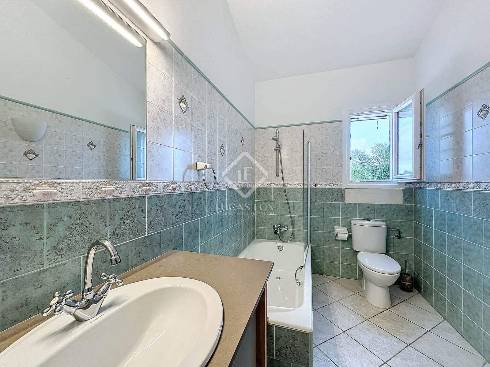 4 soveværelse Finca/Landehus til salg i San Luis / Sant Lluis med swimmingpool garage - € 3.300.000 (Ref: 8646068)