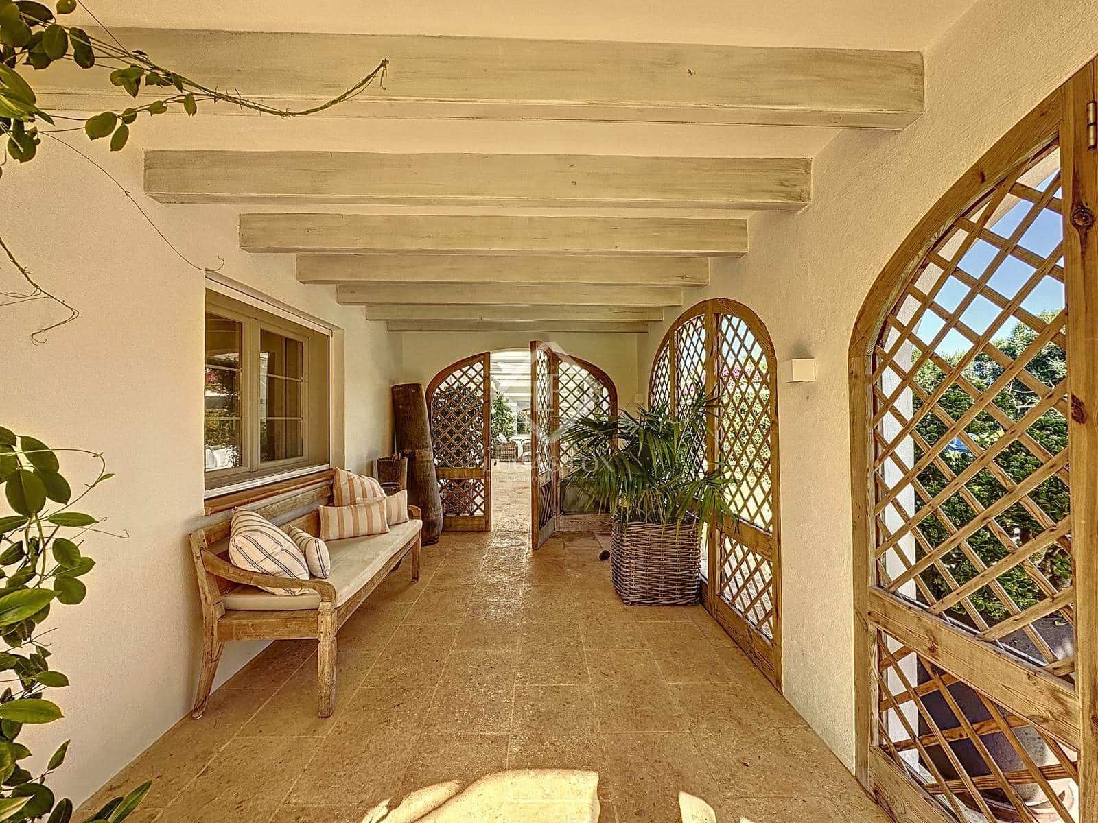 4 soveværelse Finca/Landehus til salg i San Luis / Sant Lluis med swimmingpool garage - € 3.300.000 (Ref: 8646068)