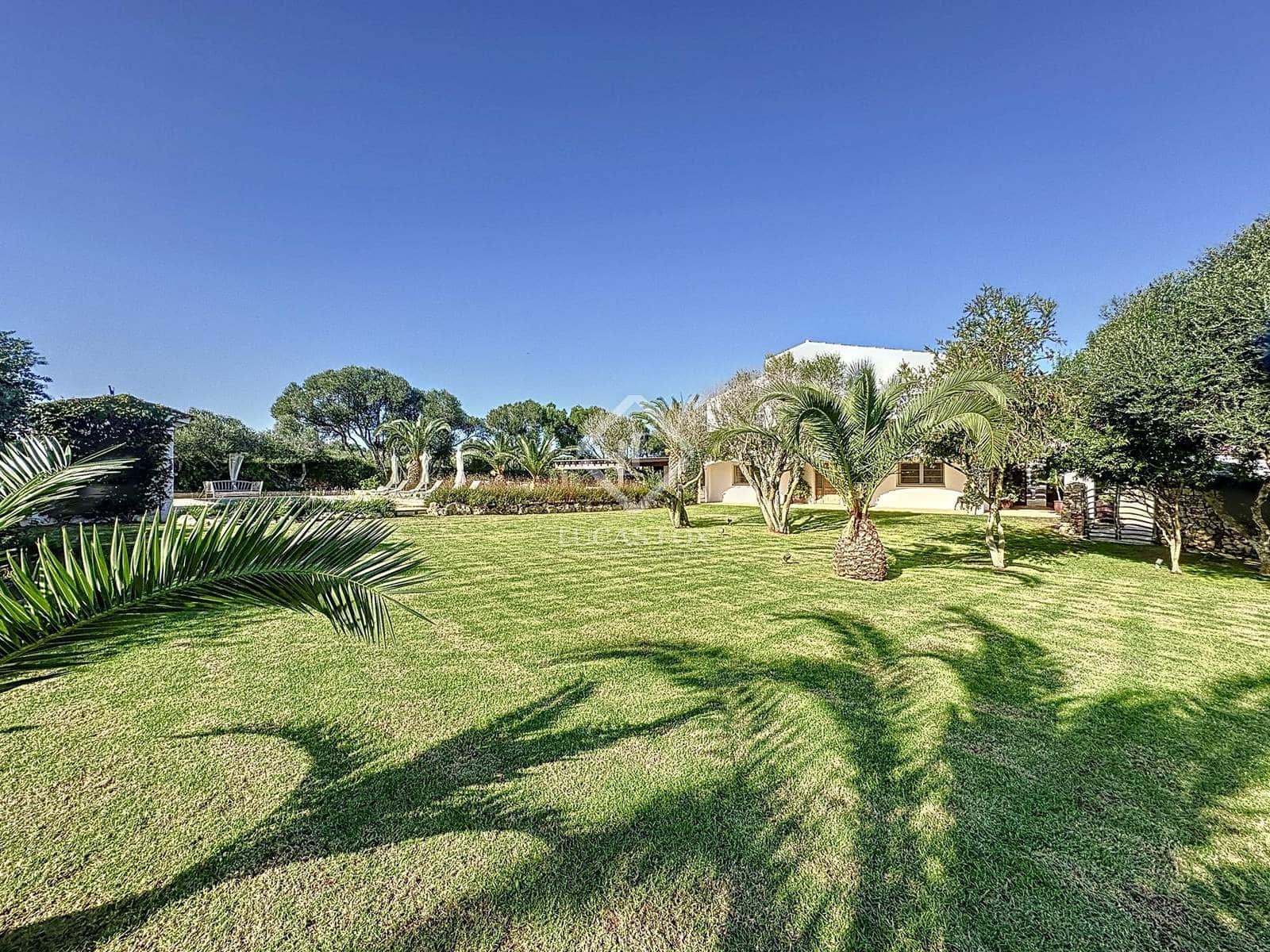 4 soveværelse Finca/Landehus til salg i San Luis / Sant Lluis med swimmingpool garage - € 3.300.000 (Ref: 8646068)