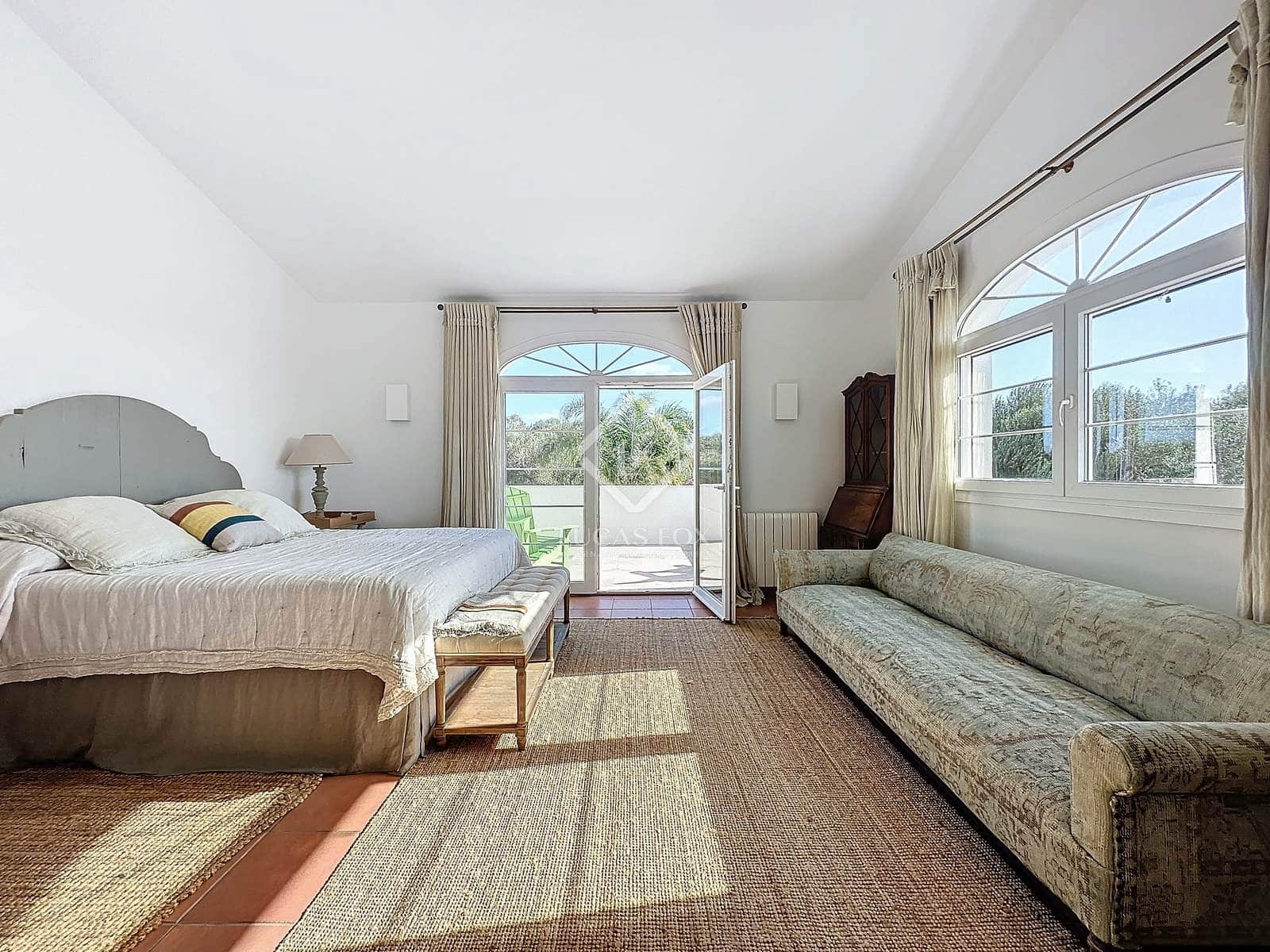 4 soveværelse Finca/Landehus til salg i San Luis / Sant Lluis med swimmingpool garage - € 3.300.000 (Ref: 8646068)