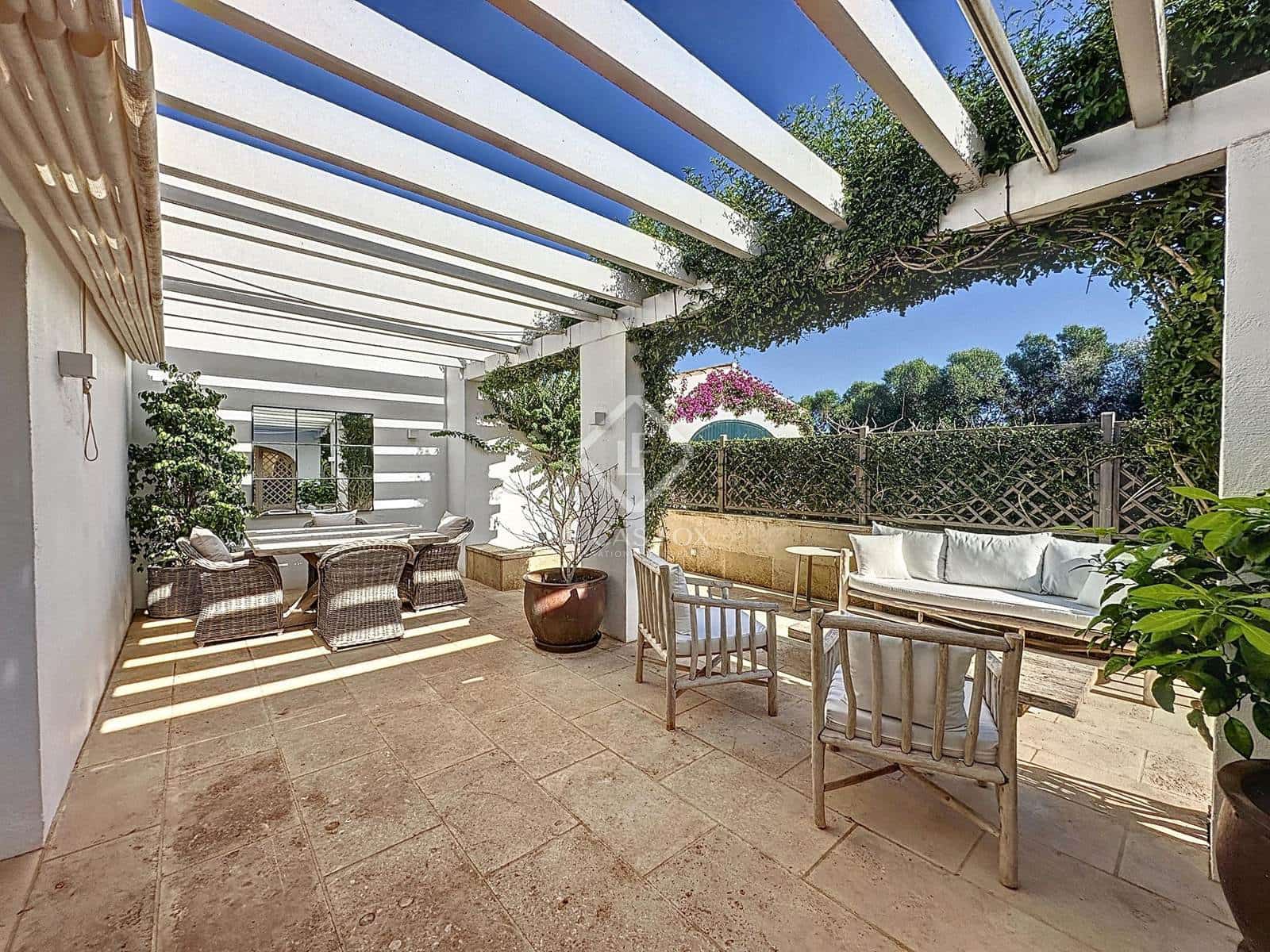 4 soveværelse Finca/Landehus til salg i San Luis / Sant Lluis med swimmingpool garage - € 3.300.000 (Ref: 8646068)