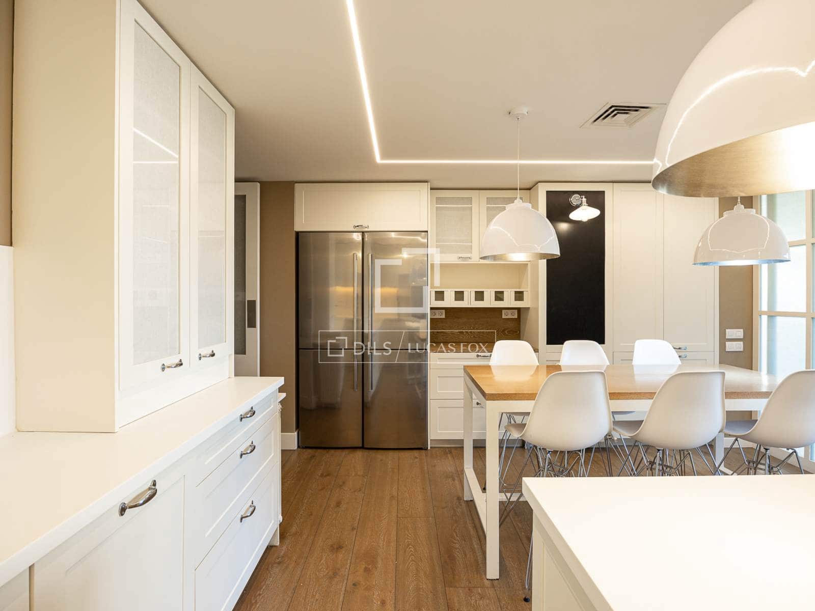5 soveværelse Lejlighed til salg i Barcelona by - € 3.900.000 (Ref: 8646216)