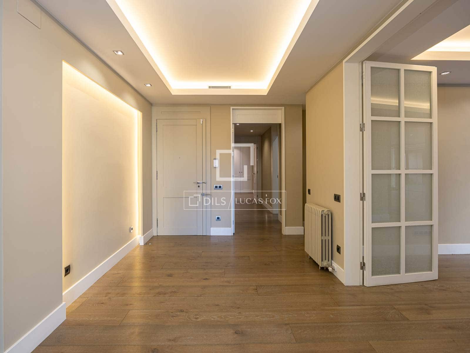 5 soveværelse Lejlighed til salg i Barcelona by - € 3.900.000 (Ref: 8646216)