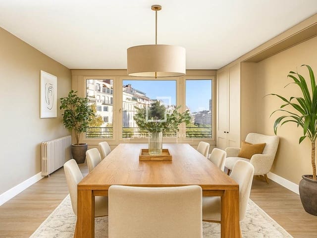 5 soveværelse Lejlighed til salg i Barcelona by - € 3.900.000 (Ref: 8646216)