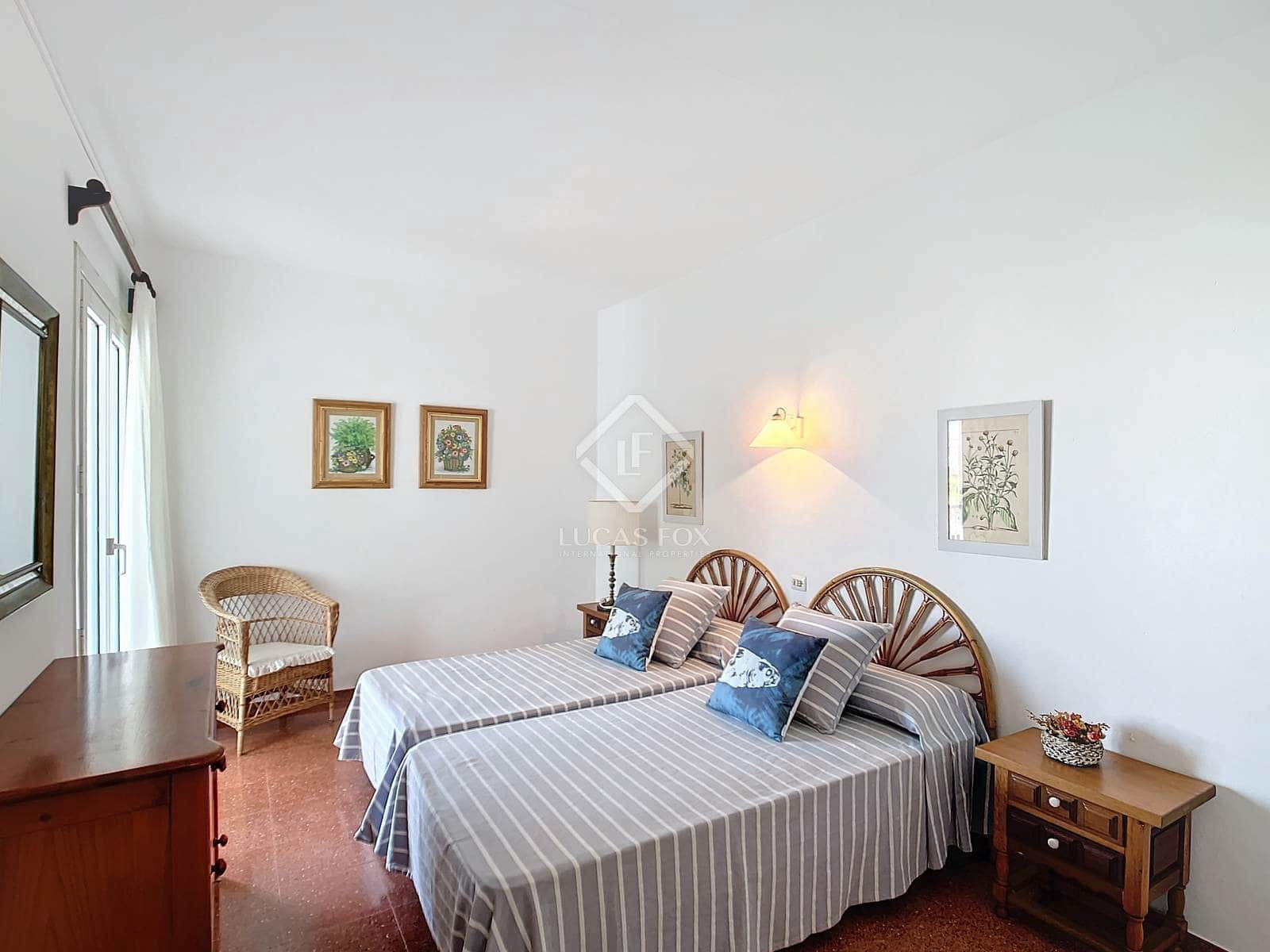 4 soveværelse Villa til salg i Ciutadella de Menorca med swimmingpool garage - € 1.950.000 (Ref: 8647265)